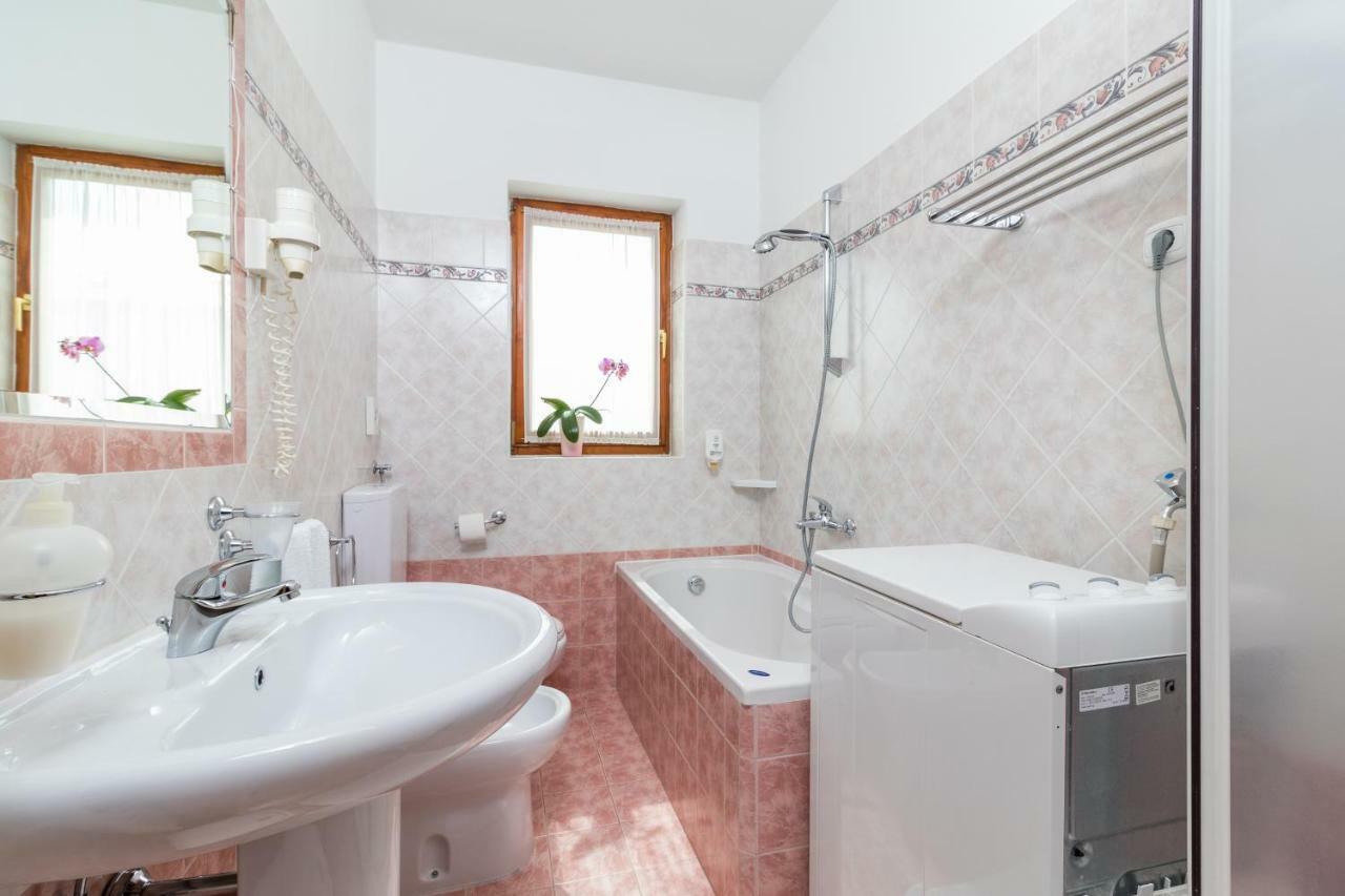 Apartment Anton, Фажана Экстерьер фото