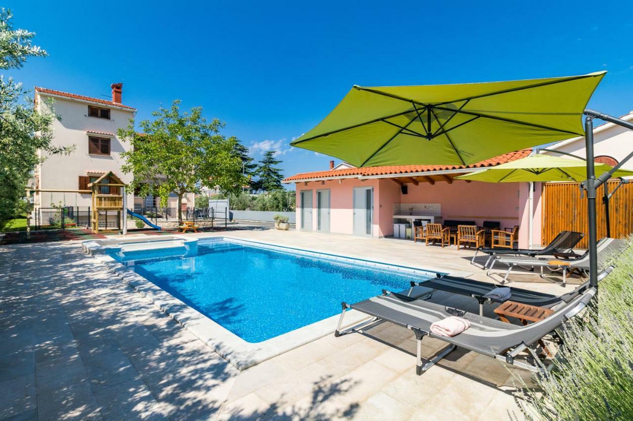 Apartment Anton, Фажана Экстерьер фото